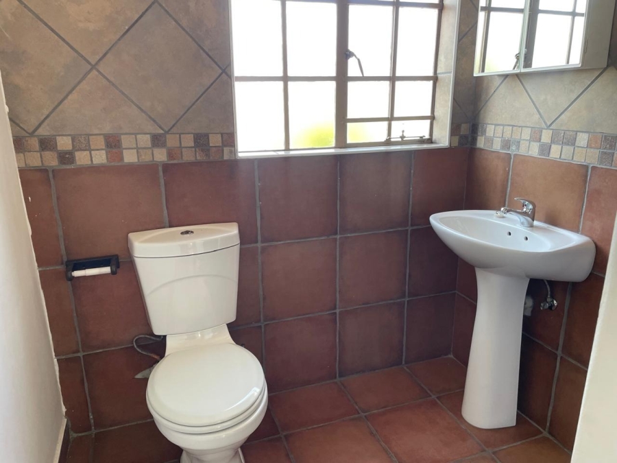 4 Bedroom Property for Sale in Waterkloof A H North West